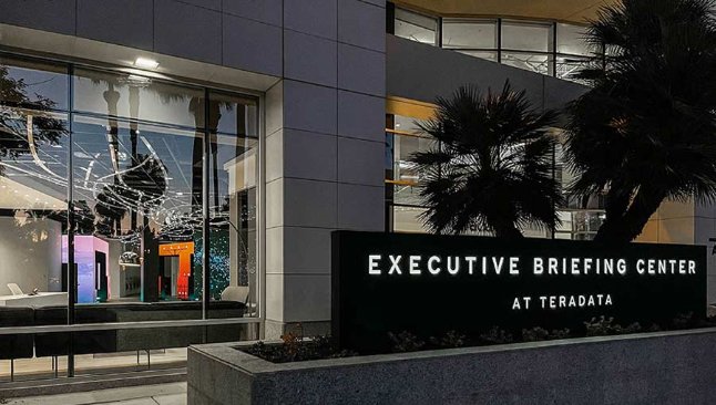 Schedule a visit to the Teradata Executive Briefing Center